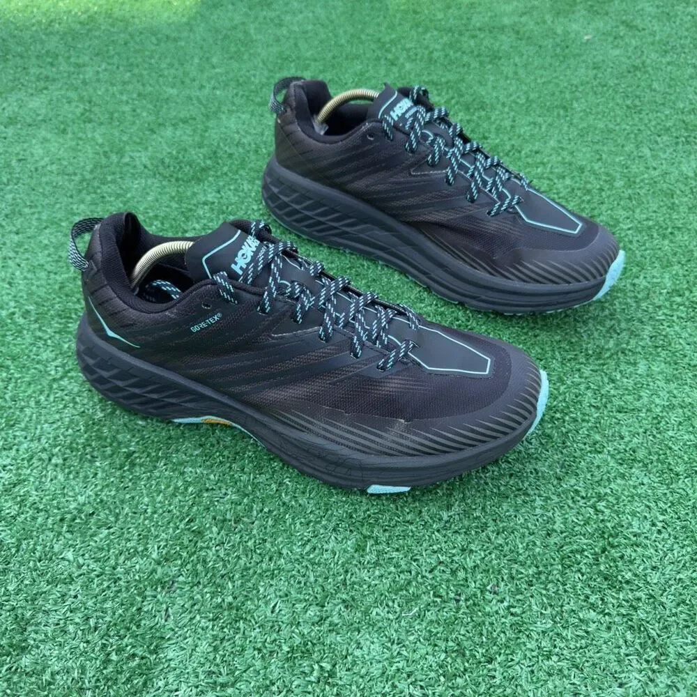 HOKA ONE ONE SPEEDGOAT 4 GTX - Women’s Trainer Shoes - SIZE 10.5